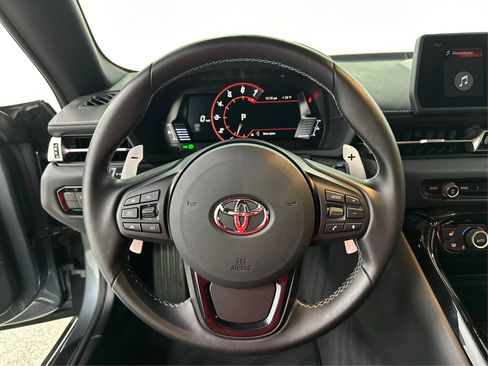 Used 2021 Toyota Supra Premium image 16