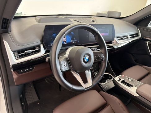 Certified 2024 BMW X1 xDrive28i w/ Technology Package AWD/4WD image 4