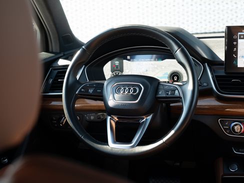 Certified 2023 Audi Q5 2.0T Prestige w/ Prestige Package AWD/4WD image 9