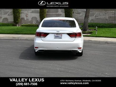 Used 2015 Lexus LS 460 w/ Comfort Package RWD image 5