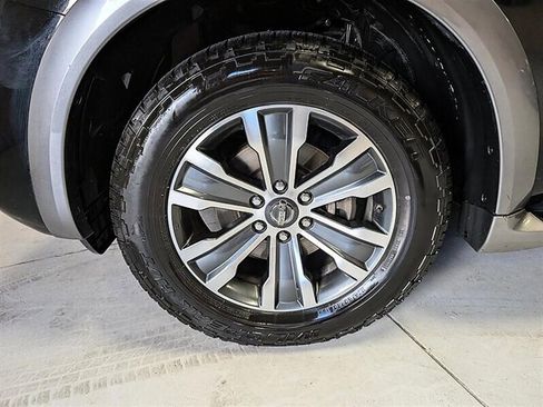 Used 2017 Nissan Armada SL w/ Moonroof Package image 15