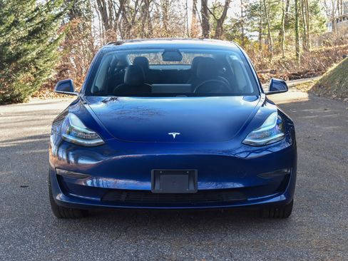 Used 2018 Tesla Model 3 Long Range image 12