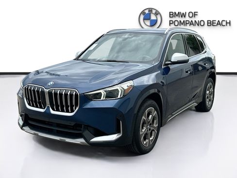 Certified 2023 BMW X1 xDrive28i w/ Convenience Package AWD/4WD image 3