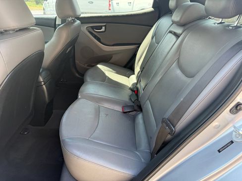 Used 2015 Hyundai Elantra Limited FWD image 13