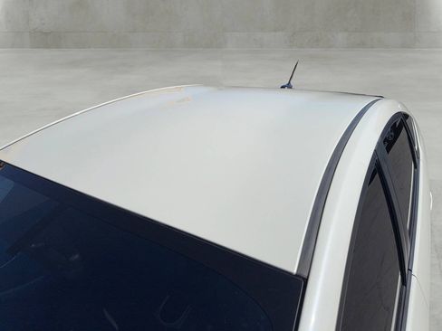 Used 2012 Toyota Prius Four FWD image 10