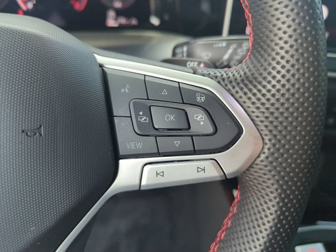 Certified 2026 Volkswagen GTI SE FWD image 23