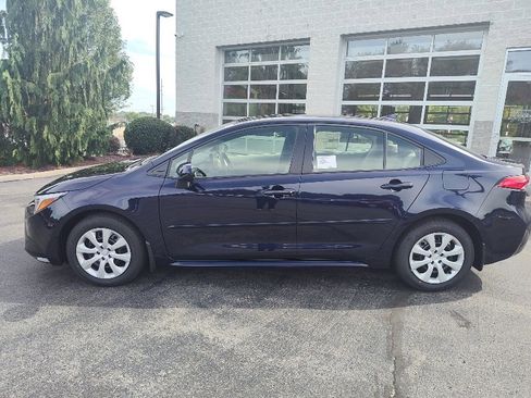 Used 2024 Toyota Corolla SE image 4