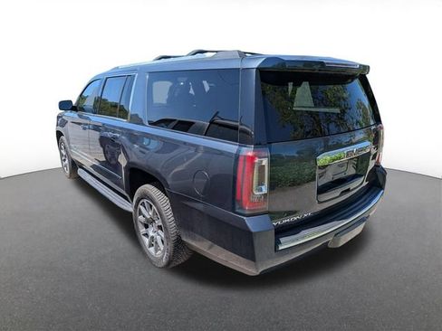 Used 2019 GMC Yukon XL Denali w/ Open Road Package AWD/4WD image 3