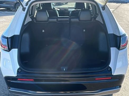 Used 2023 Honda HR-V EX-L image 25