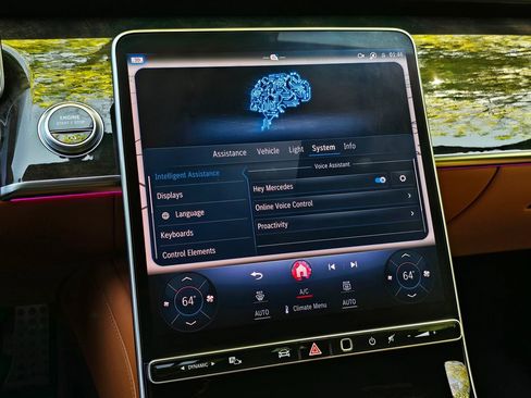 Used 2023 Mercedes-Benz S 500 4MATIC w/ AMG Line image 57