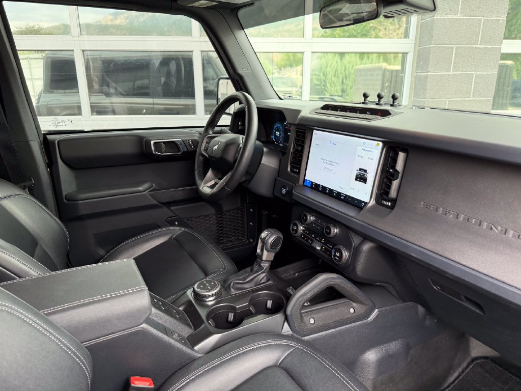 Used 2025 Ford Bronco Badlands AWD/4WD image 47