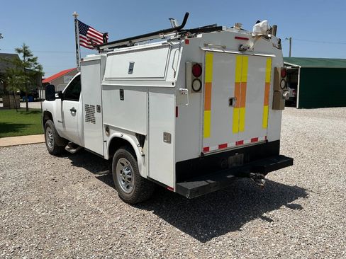 Used 2014 Chevrolet Silverado 3500 W/T RWD image 6