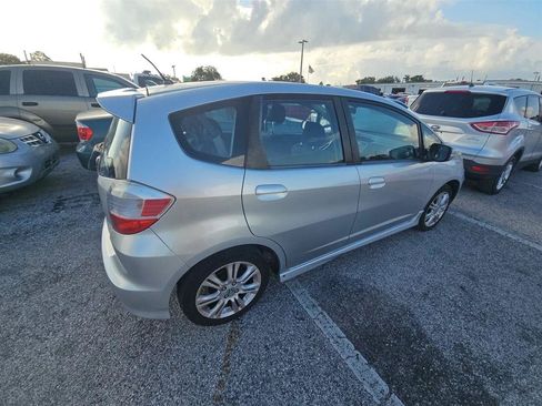 Used 2011 Honda Fit Sport image 4