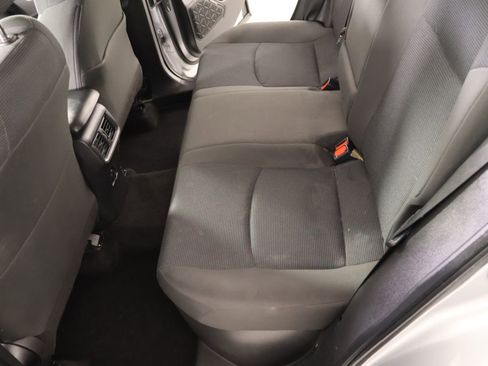 Used 2024 Toyota RAV4 LE AWD/4WD image 11