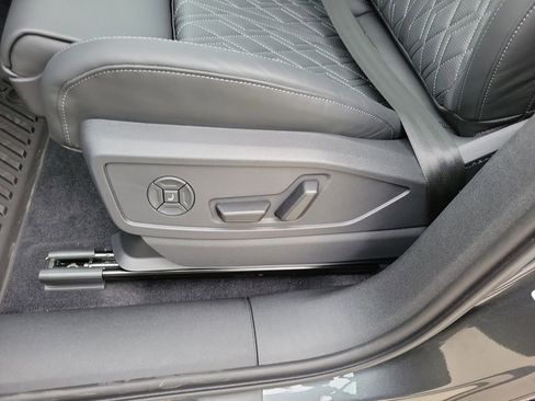 New 2026 Audi SQ5 Premium Plus AWD/4WD image 10