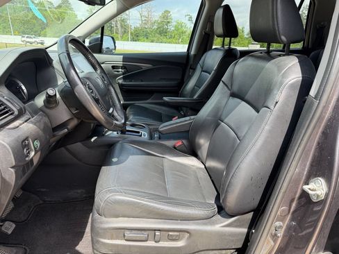 Used 2018 Honda Pilot EX-L image 10