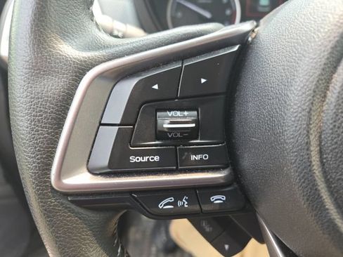 Used 2023 Subaru Forester Limited AWD/4WD image 5