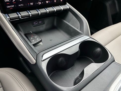 New 2026 GMC Terrain Elevation w/ Elevation Premium Package image 28