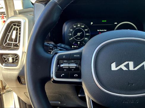 Used 2022 Kia Sorento SX Prestige w/ Rust Color Package image 23