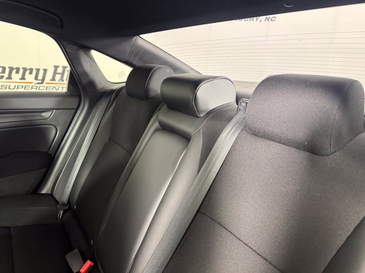 Used 2025 Honda Civic Sport image 24