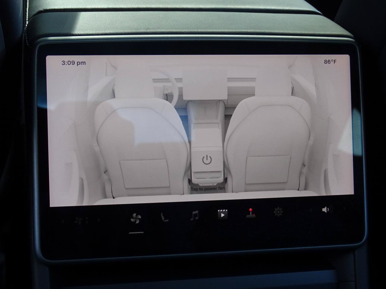 Used 2024 Tesla Model 3 Standard Range RWD image 20