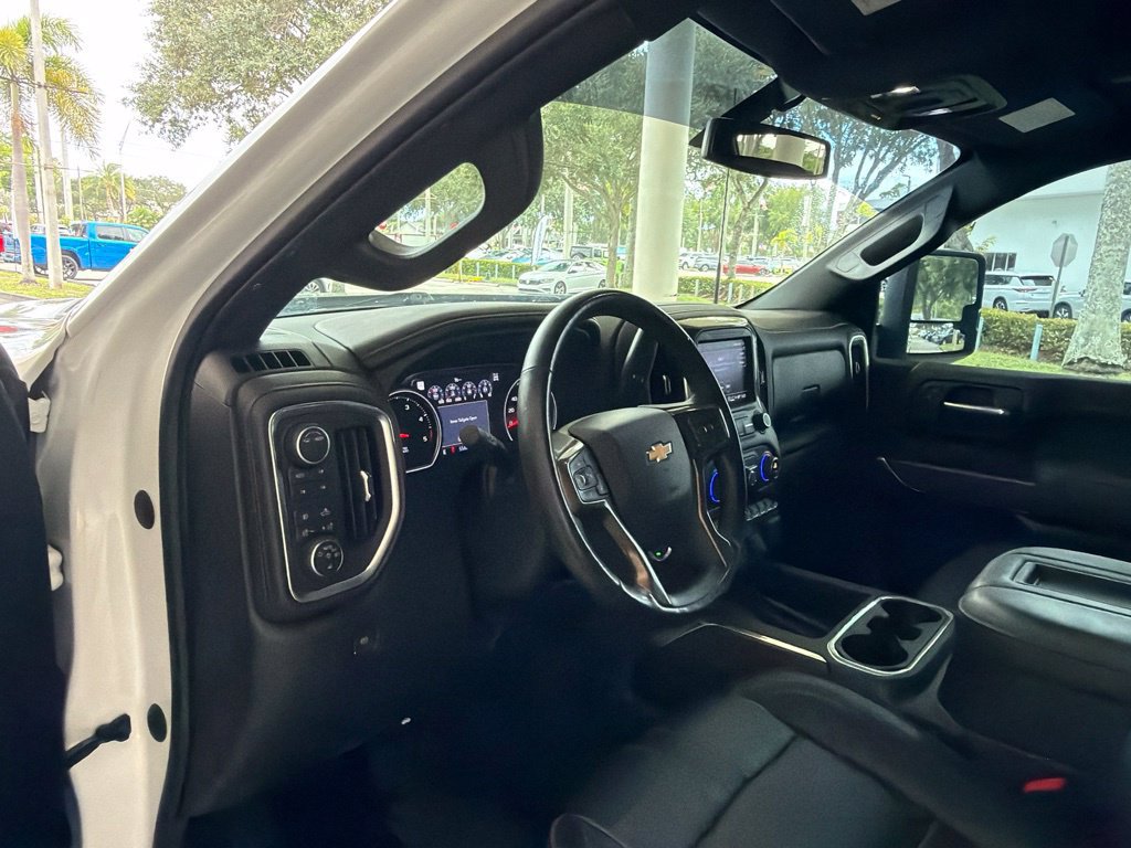 Used 2022 Chevrolet Silverado 2500 High Country w/ Z71 Off-Road Package AWD/4WD image 7