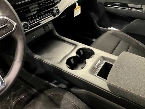 New 2025 Honda Prologue EX image 14