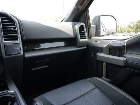 Used 2020 Ford F150 Raptor w/ Equipment Group 802A Luxury AWD/4WD image 9
