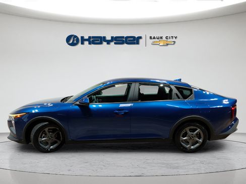 Used 2025 Kia K4 FWD image 4