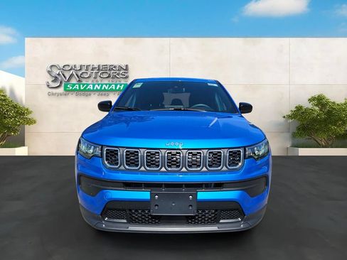 Used 2025 Jeep Compass Sport AWD/4WD image 8