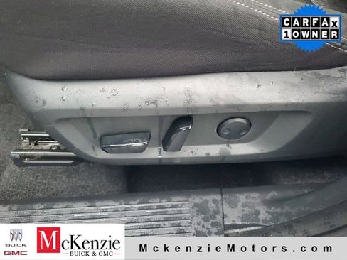 Used 2024 Nissan Rogue SV AWD/4WD image 7