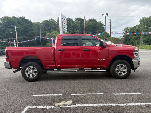 Certified 2026 RAM 2500 Big Horn AWD/4WD image 6