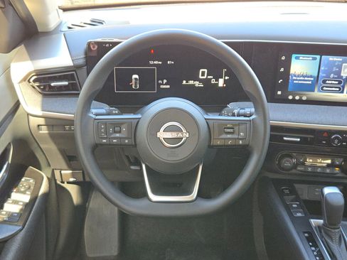 New 2026 Nissan Kicks SV image 17