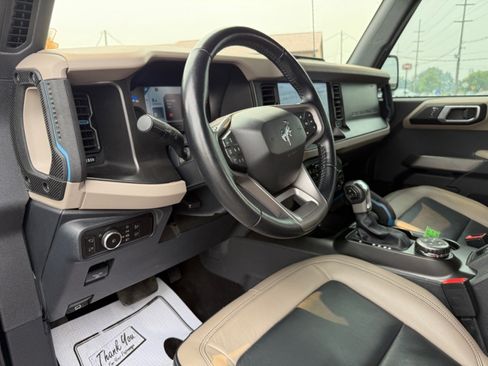 Used 2023 Ford Bronco Wildtrak AWD/4WD image 20