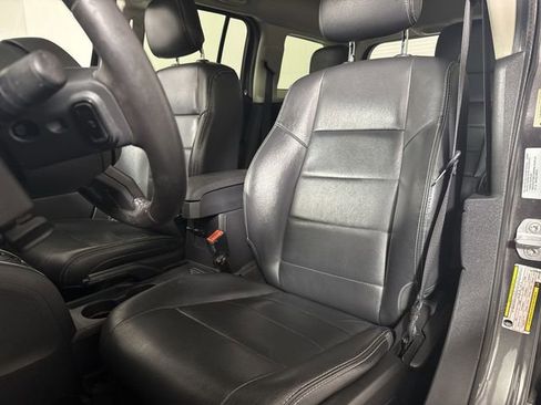 Used 2015 Jeep Patriot High Altitude image 19