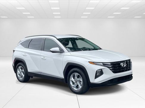 Certified 2023 Hyundai Tucson SEL FWD image 1