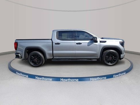 Used 2024 GMC Sierra 1500 Elevation w/ Elevation Premium Package AWD/4WD image 7