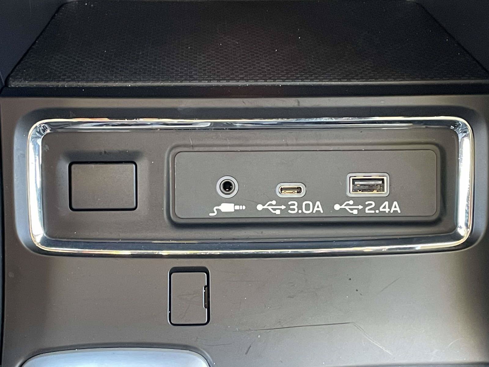 Used 2026 Subaru Ascent Premium AWD/4WD image 18