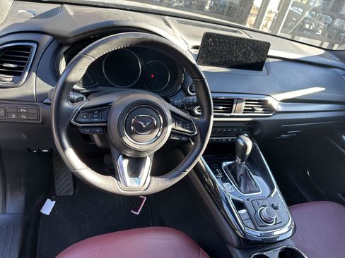 Certified 2023 MAZDA CX-9 Carbon Edition image 10