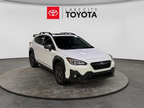 Used 2022 Subaru Crosstrek 2.5i Sport w/ Moonroof Package AWD/4WD image 13