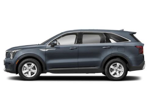 Used 2024 Kia Sorento LX FWD image 3