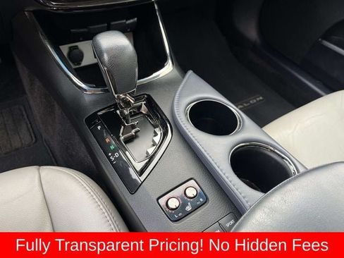 Used 2015 Toyota Avalon XLE Premium FWD image 31