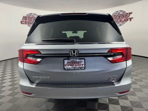 Used 2024 Honda Odyssey Elite image 6