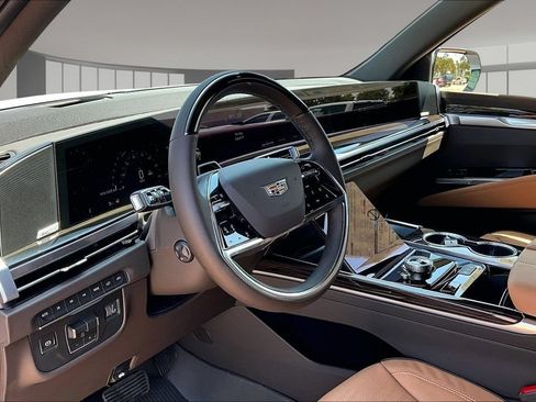 New 2026 Cadillac Escalade ESV Luxury w/ Touring Package AWD/4WD image 6