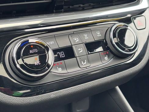 Used 2024 Buick Envista Sport Touring w/ Convenience I Package image 29