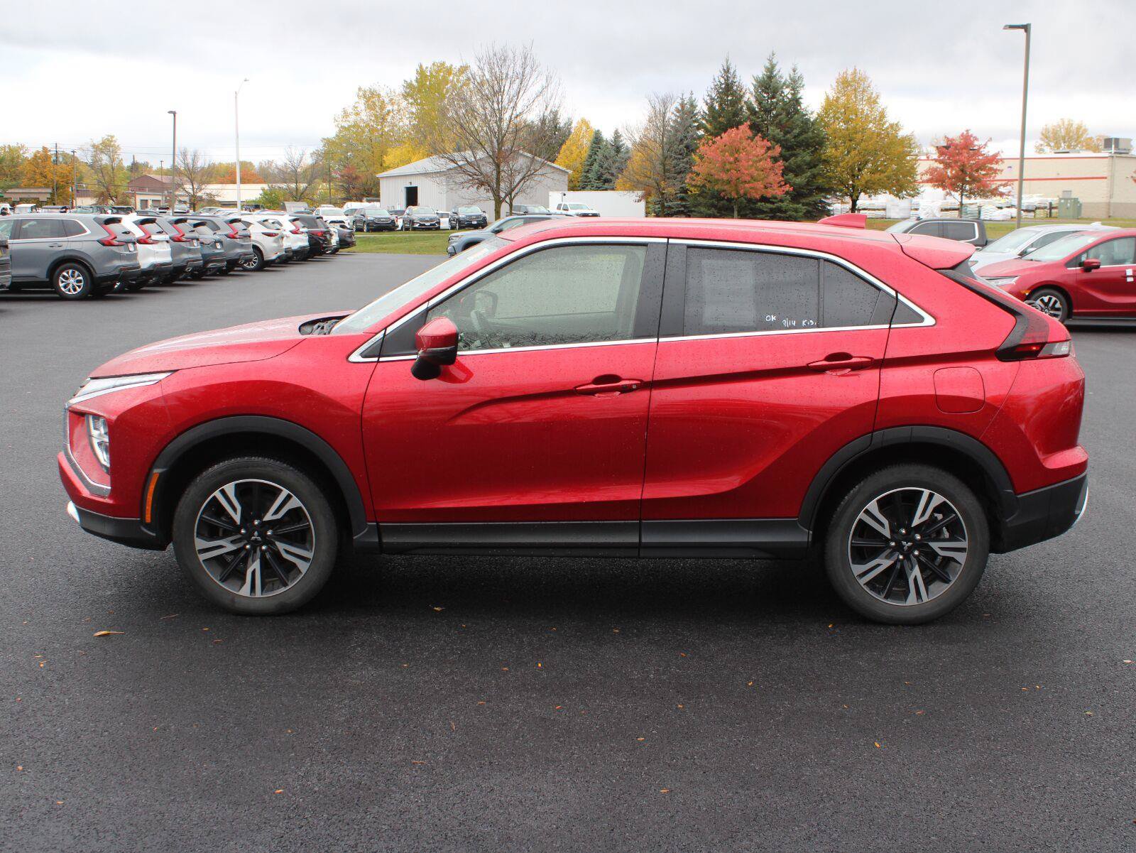 Used 2024 Mitsubishi Eclipse Cross SE AWD/4WD image 5