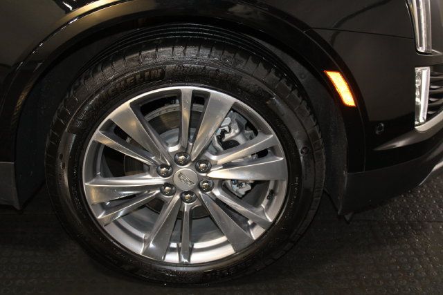 Used 2025 Cadillac XT5 Premium Luxury w/ Technology Package AWD/4WD image 34