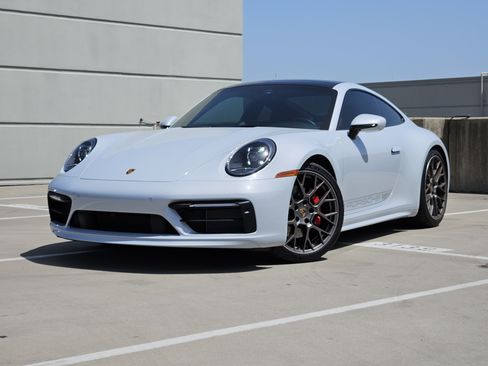 Used 2024 Porsche 911 Carrera 4S AWD/4WD image 1