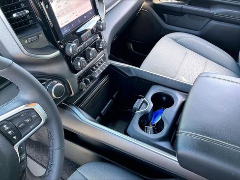 Used 2025 RAM 1500 Big Horn AWD/4WD image 19