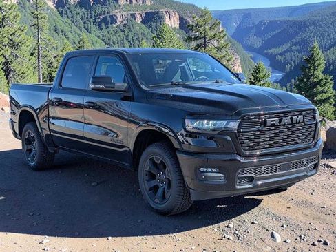 Used 2025 RAM 1500 Big Horn AWD/4WD image 8